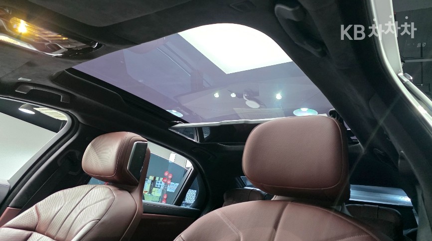 BMW 7er — miniaturë 20