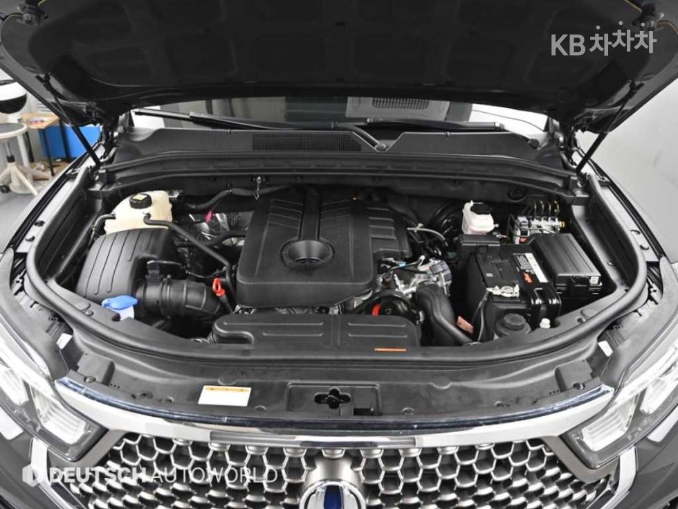 SsangYong Rexton — miniaturë 6