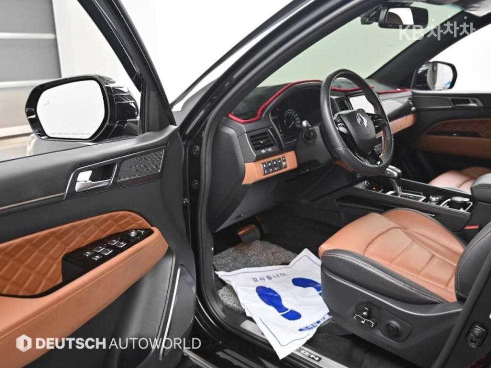 SsangYong Rexton — miniaturë 11
