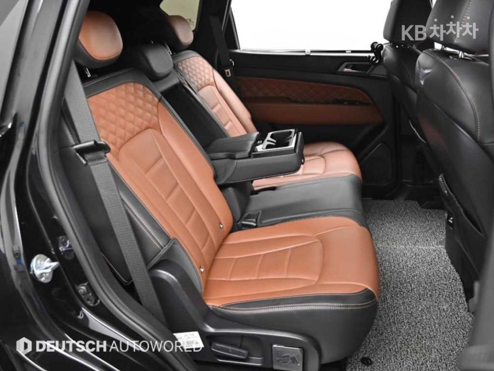 SsangYong Rexton — miniaturë 12