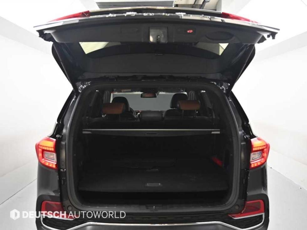 SsangYong Rexton — miniaturë 19