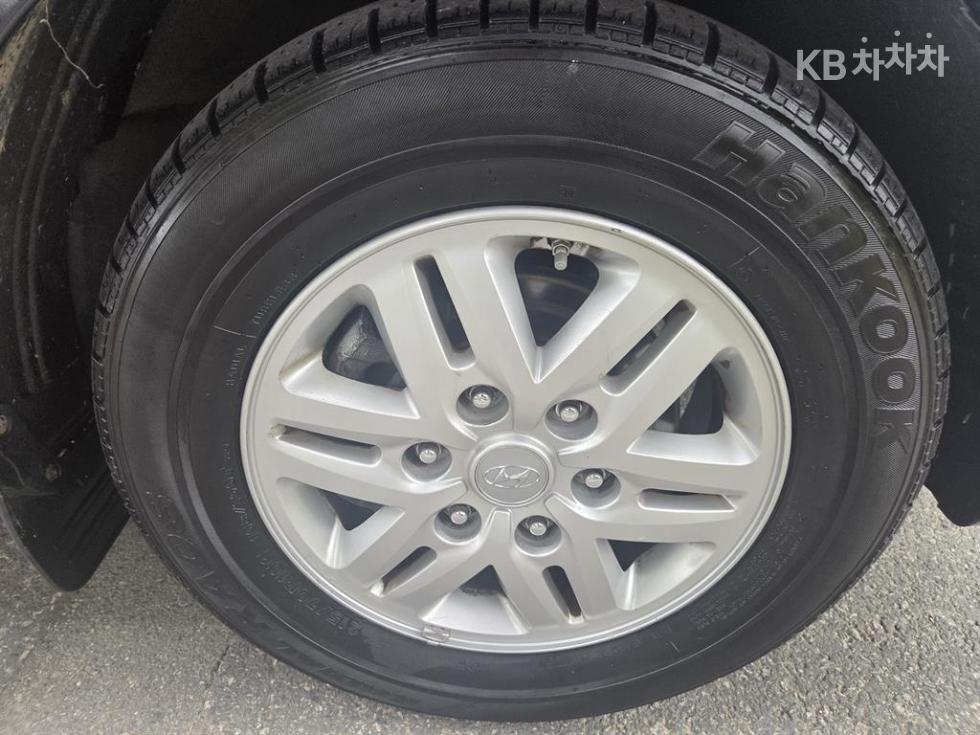 Hyundai Starex — miniaturë 20
