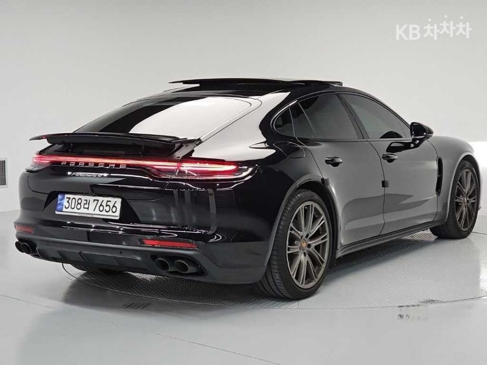 2023 Porsche (971) photo