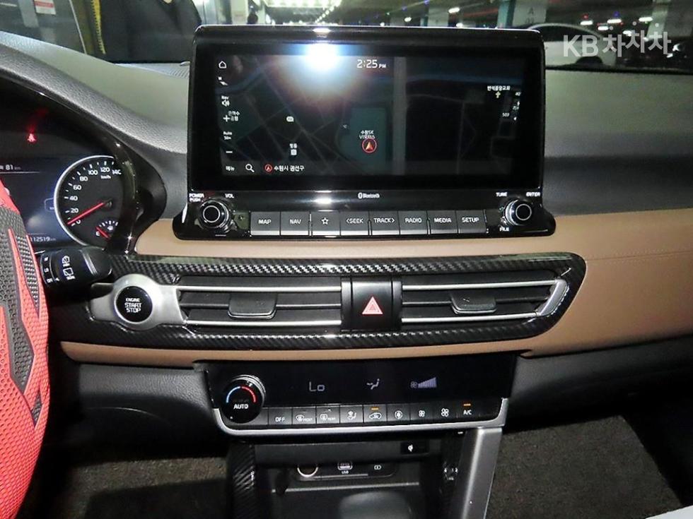 Kia Seltos — miniaturë 11