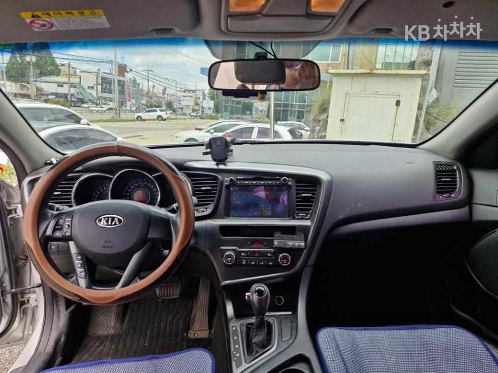 Kia K5 — miniaturë 11