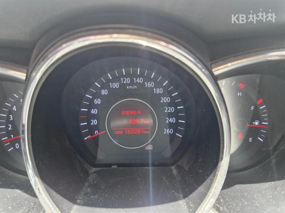 Kia K5 — miniaturë 16