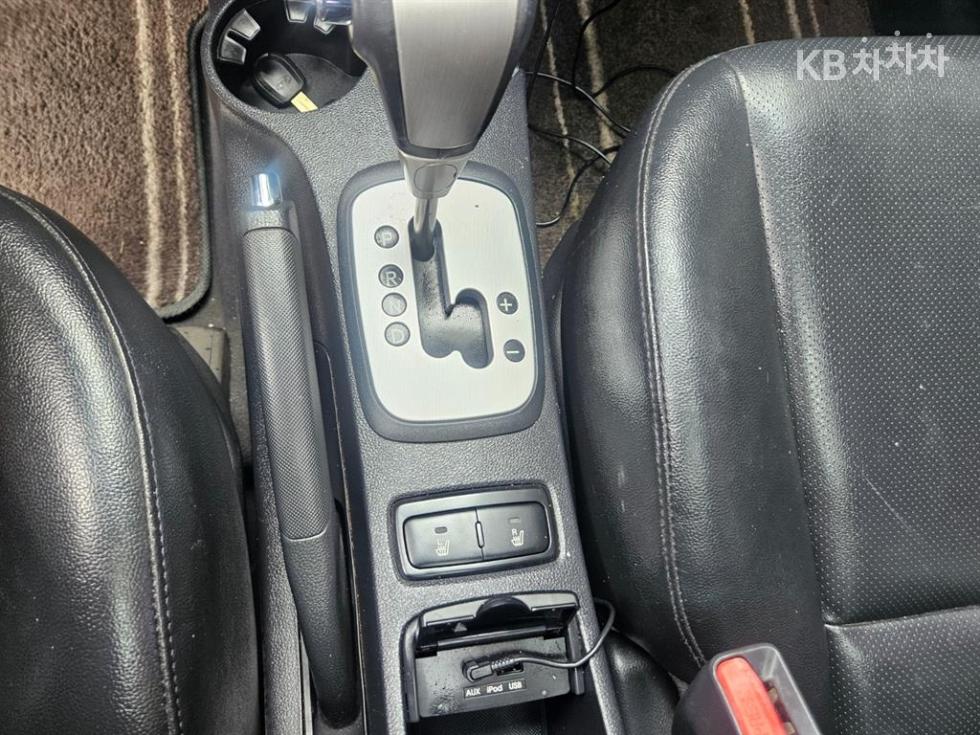 Kia Sportage — miniaturë 11