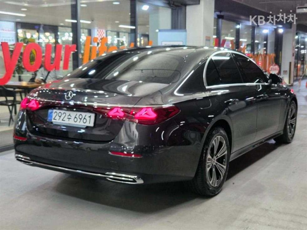 2025 Mercedes-Benz E (W214) photo