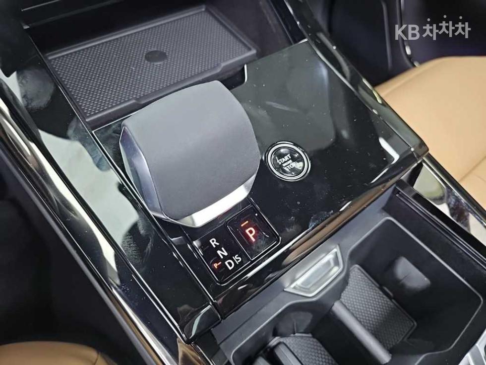 Land Rover Range Rover Sport — miniaturë 8