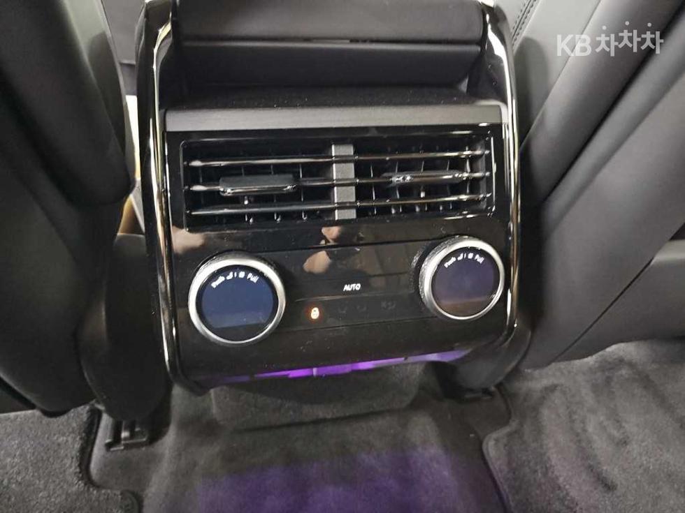 Land Rover Range Rover Sport — miniaturë 13