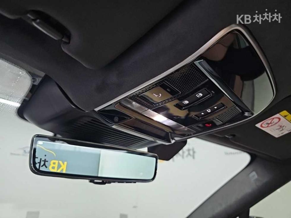 Land Rover Range Rover Sport — miniaturë 17