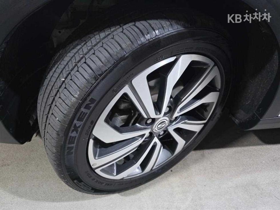 SsangYong Tivoli — miniaturë 19