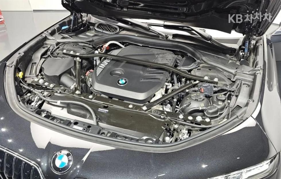 BMW 7er — miniaturë 6