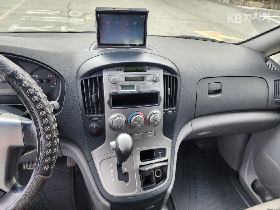 Hyundai Starex — miniaturë 14