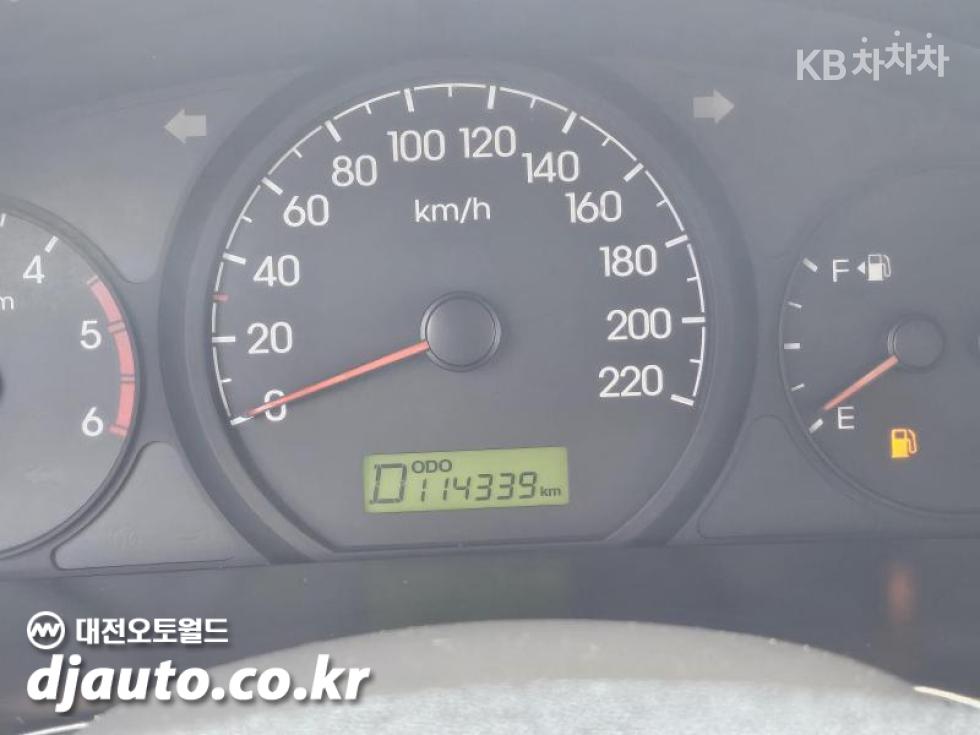 Hyundai Starex — miniaturë 14