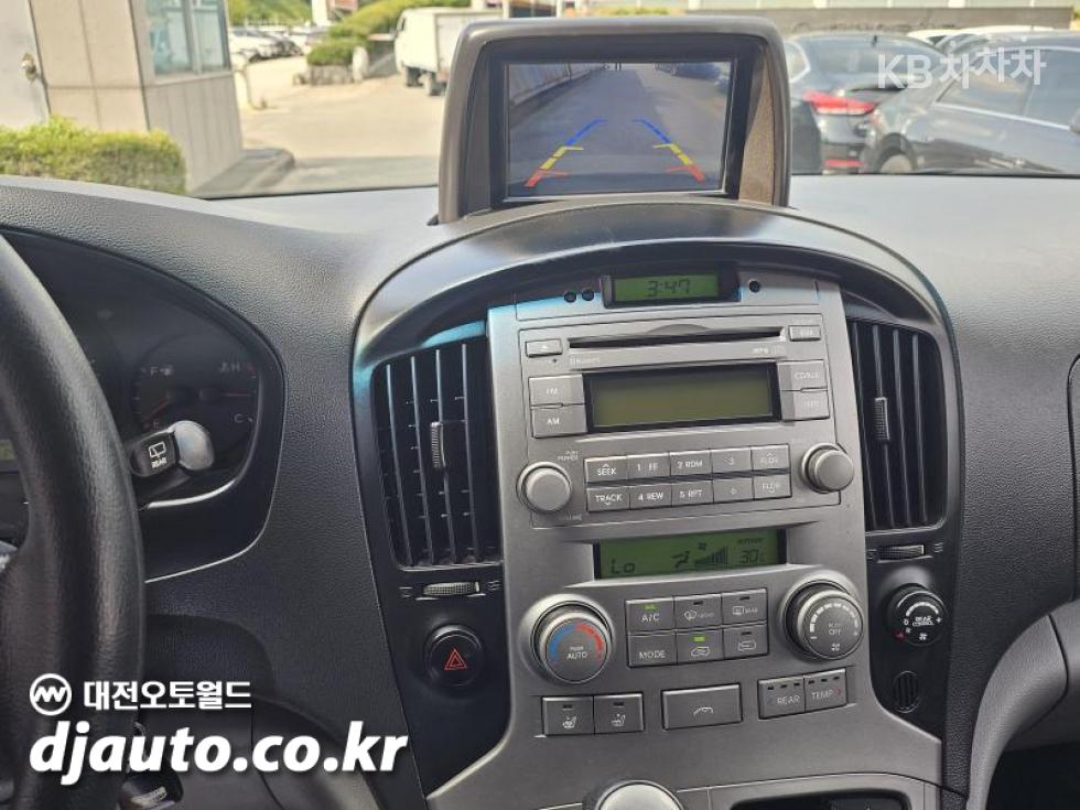 Hyundai Starex — miniaturë 15