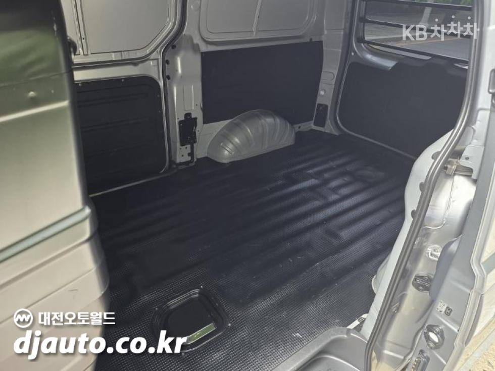 Hyundai Starex — miniaturë 6