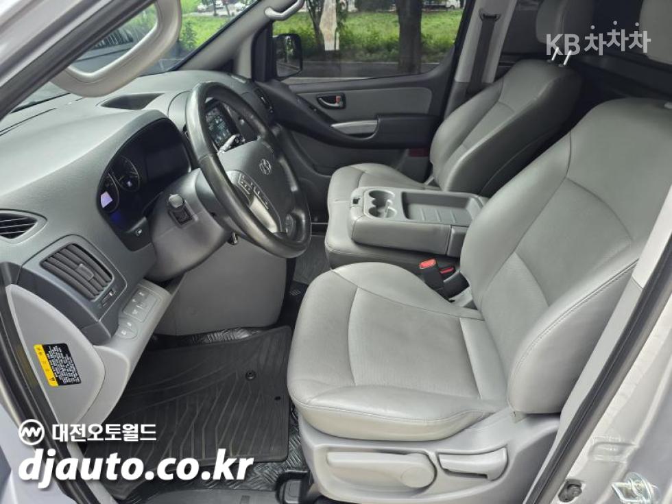 Hyundai Starex — miniaturë 7