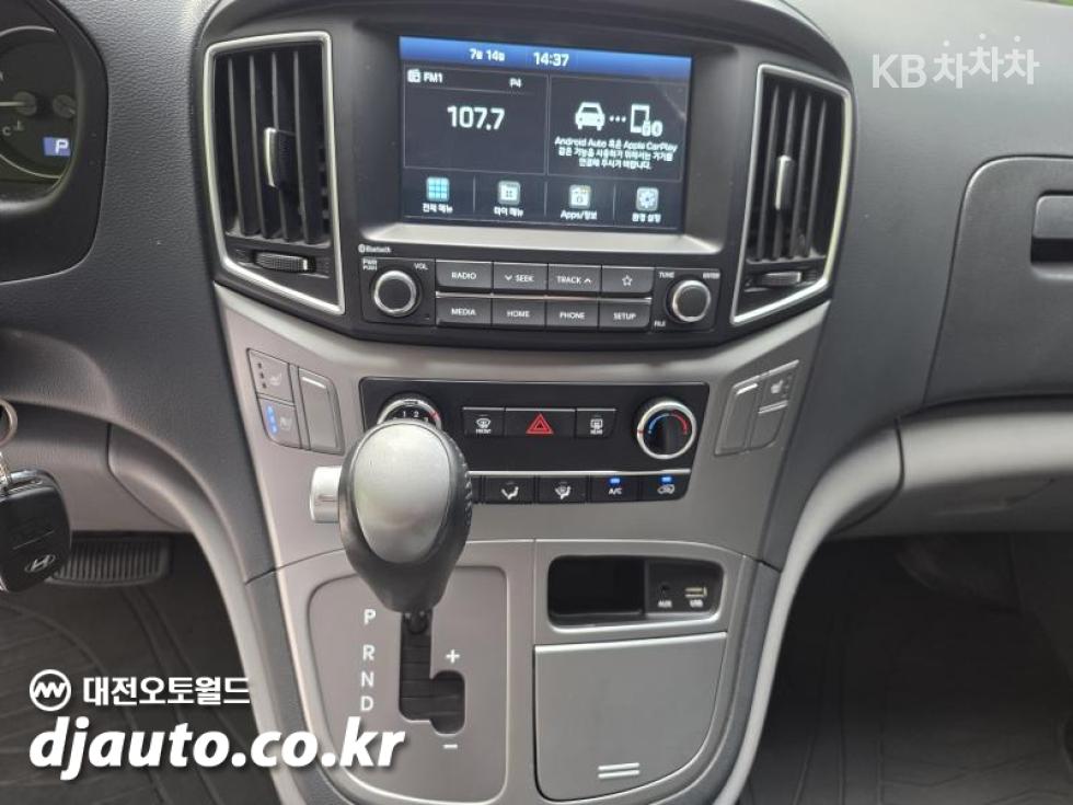Hyundai Starex — miniaturë 12