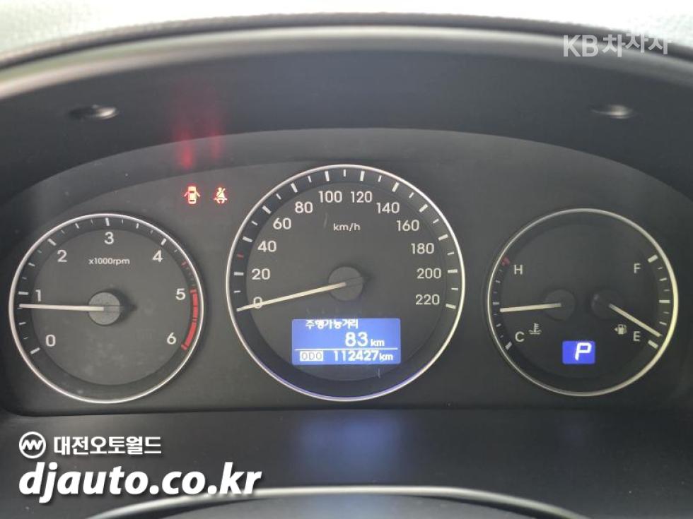 Hyundai Starex — miniaturë 14
