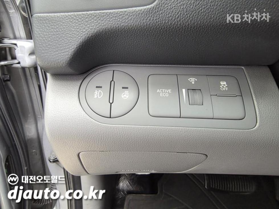 Hyundai Starex — miniaturë 17