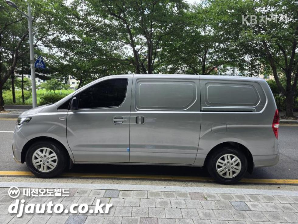 Hyundai Starex — miniaturë 20