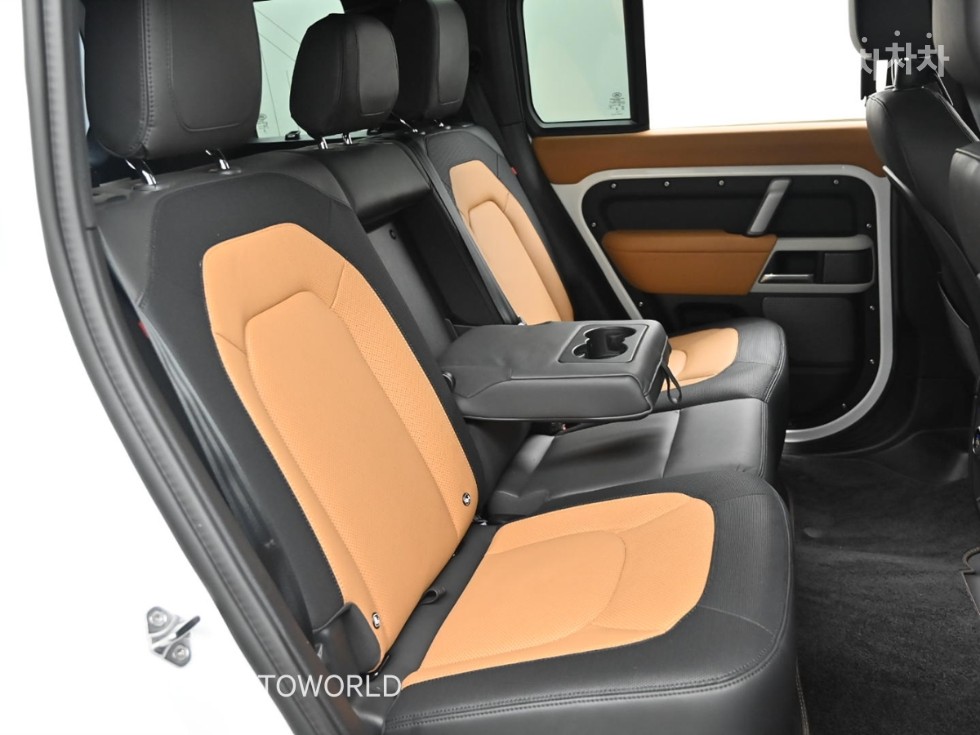 Land Rover Defender — miniaturë 12