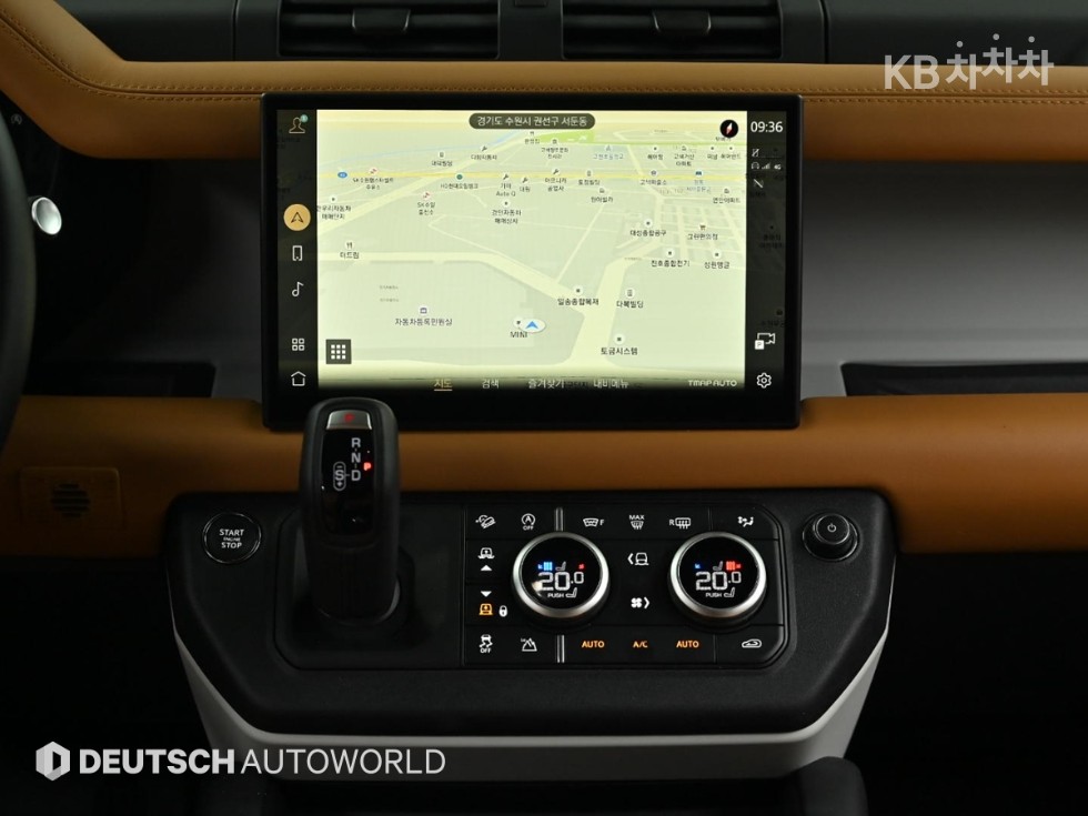 Land Rover Defender — miniaturë 14