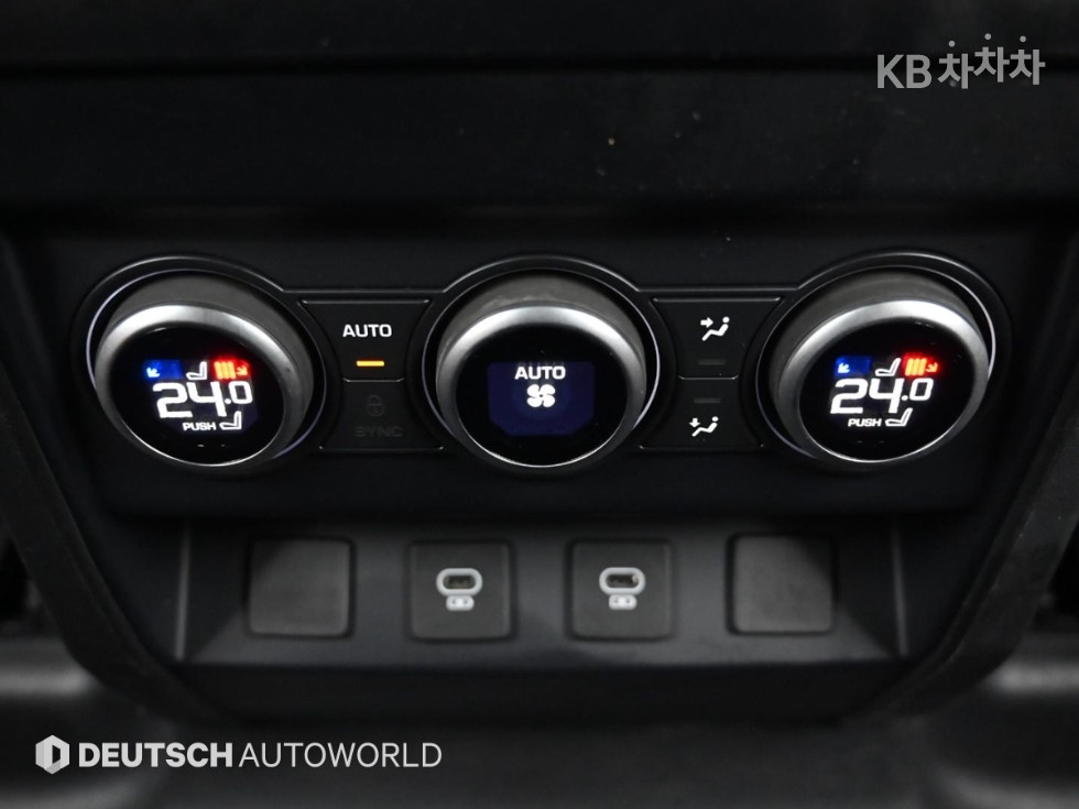 Land Rover Defender — miniaturë 16