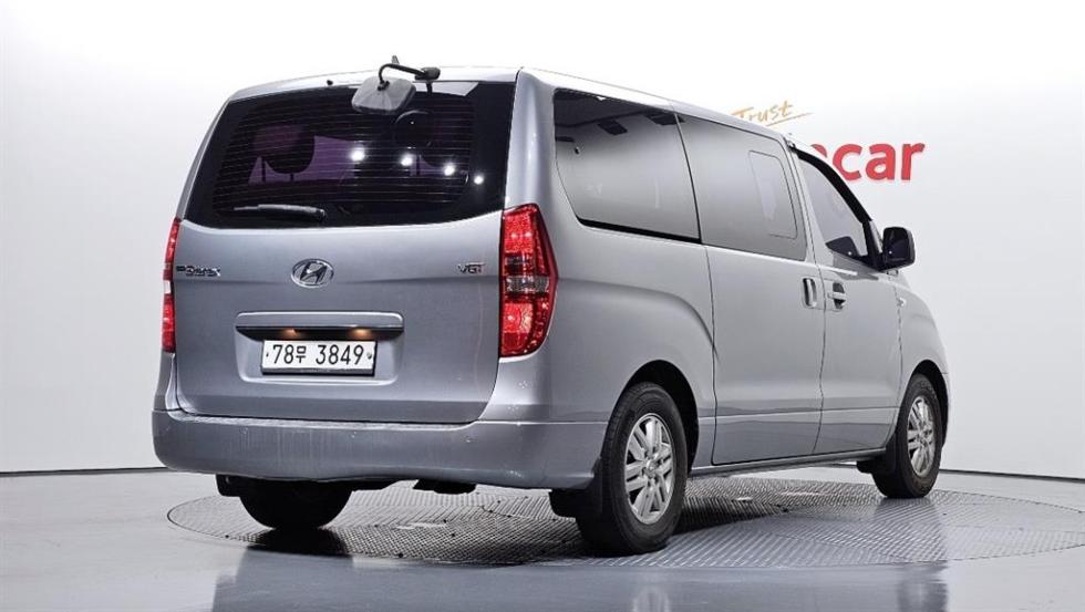 Hyundai Starex — miniaturë 2