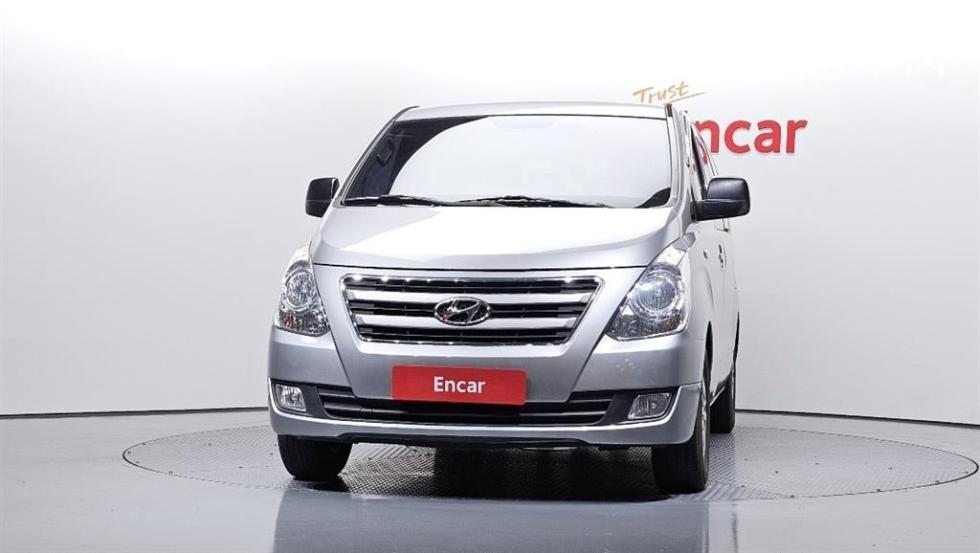 Hyundai Starex — miniaturë 3