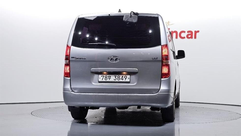 Hyundai Starex — miniaturë 4
