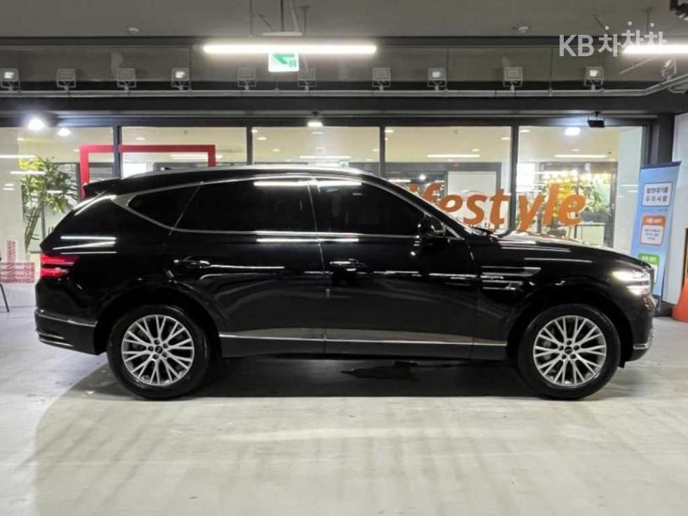 2024 Genesis GV80 COUPE photo