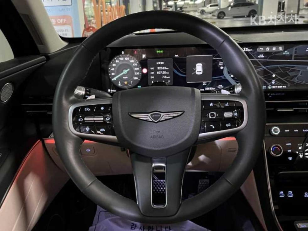 2024 Genesis GV80 COUPE photo