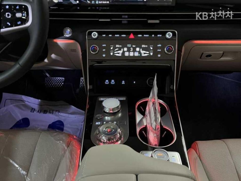 2024 Genesis GV80 COUPE photo