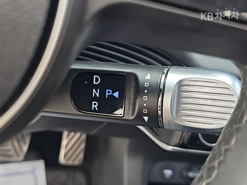 Hyundai IONIQ 5 — miniaturë 8