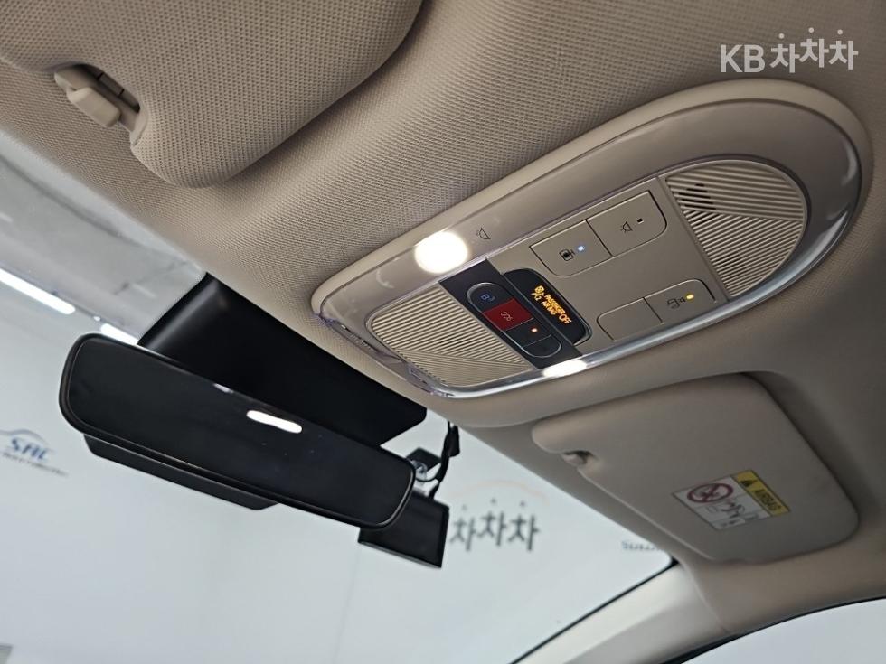 Hyundai IONIQ 5 — miniaturë 17