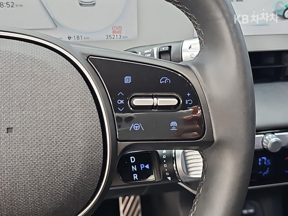 Hyundai IONIQ 5 — miniaturë 18