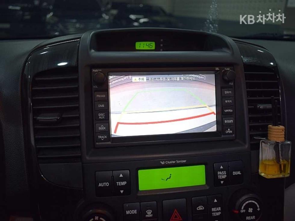 Kia Carnival — miniaturë 14