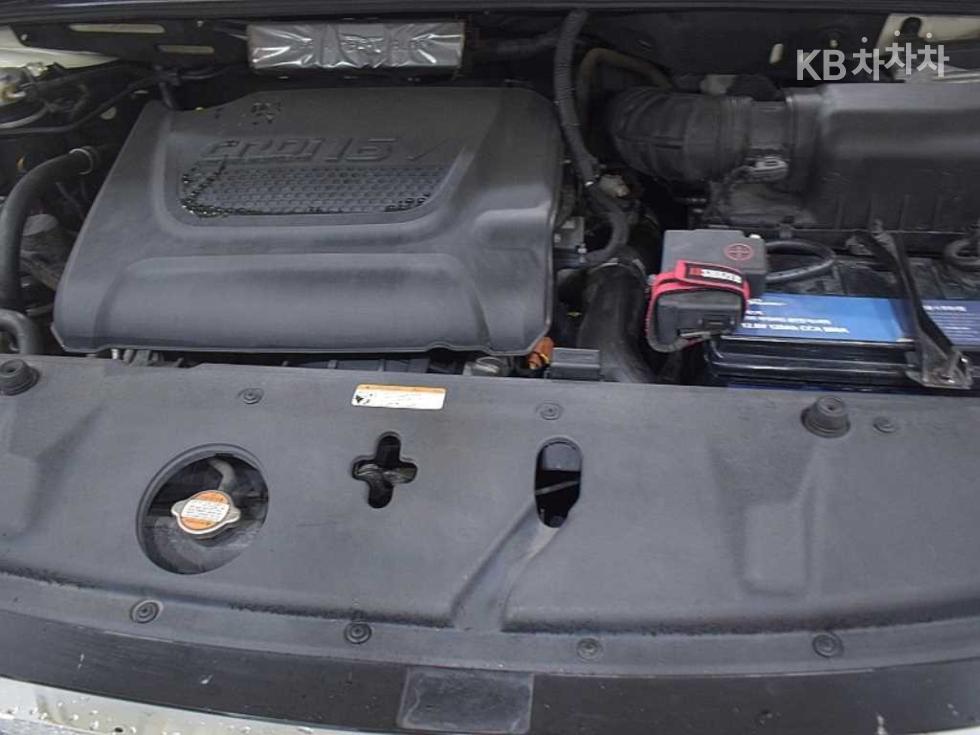 Kia Carnival — miniaturë 17