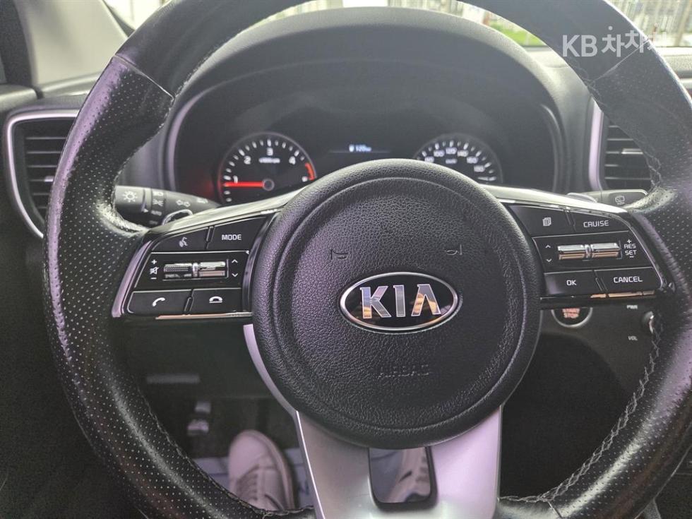 Kia Sportage — miniaturë 15