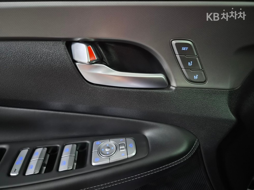 Hyundai Santa Fe — miniaturë 16