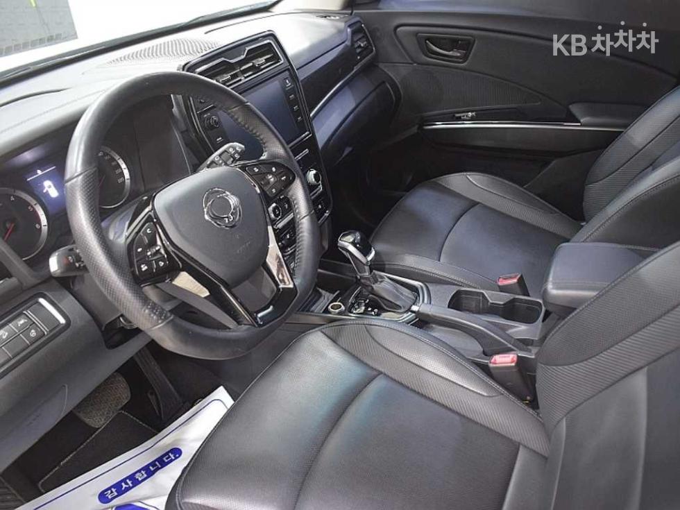 SsangYong Tivoli — miniaturë 4