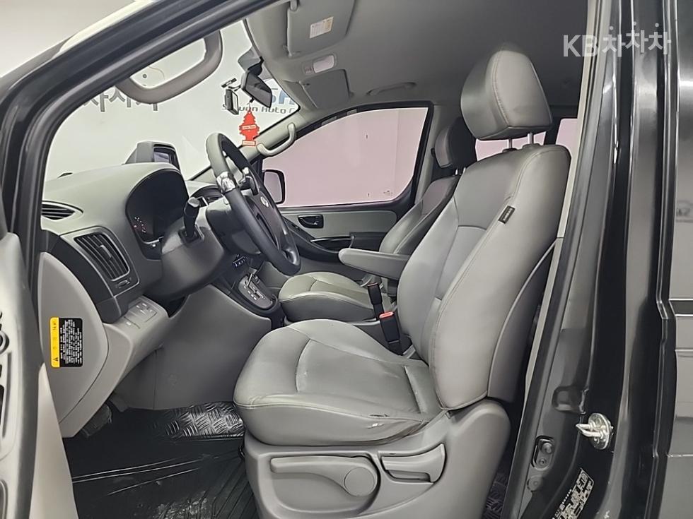 Hyundai Starex — miniaturë 11