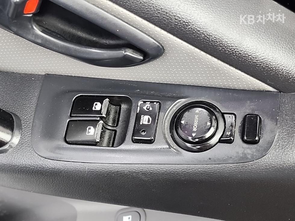 Hyundai Starex — miniaturë 17