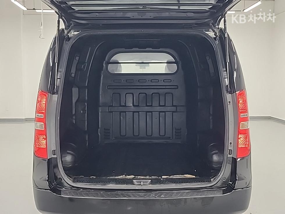 Hyundai Starex — miniaturë 18