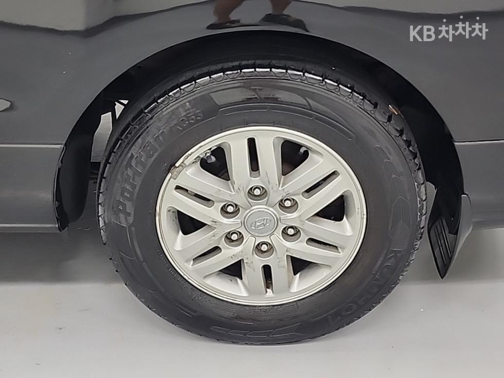 Hyundai Starex — miniaturë 20