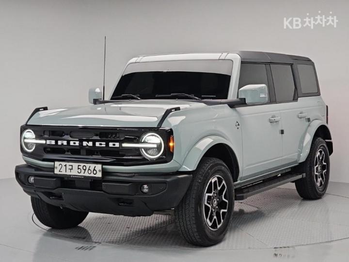 Ford Bronco 2.7 Outer Banks — foto 1
