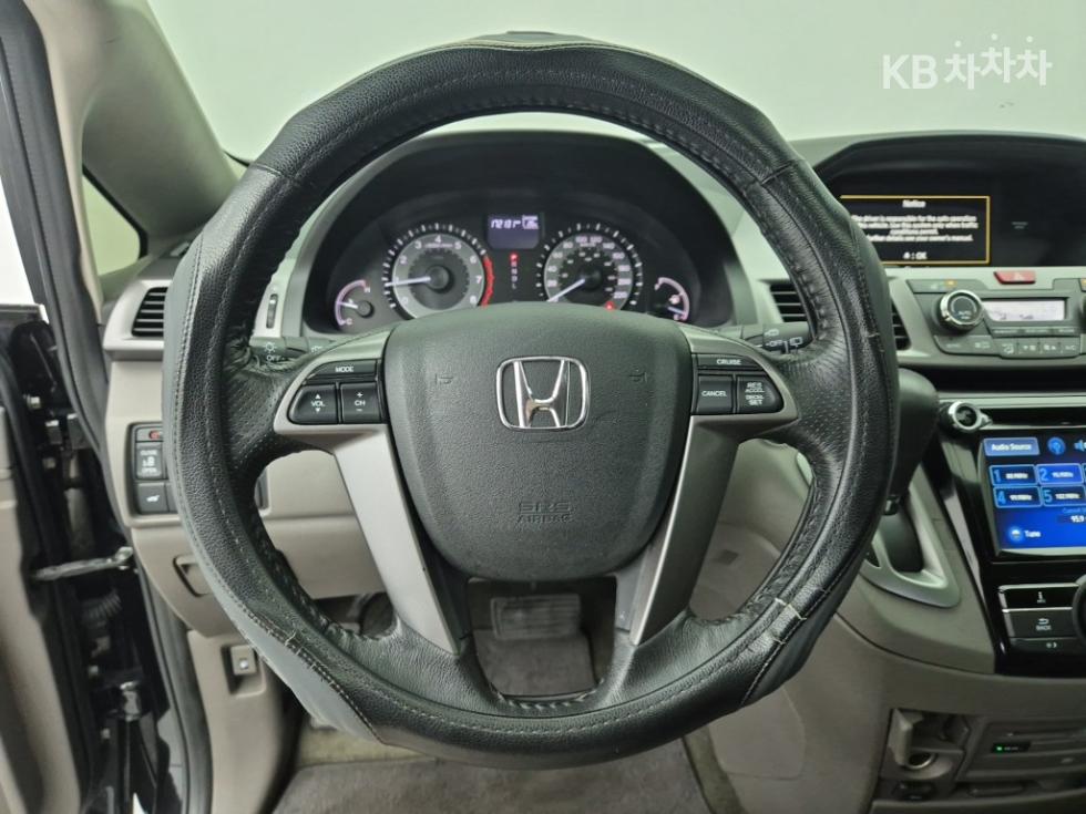 Honda Odyssey — miniaturë 9