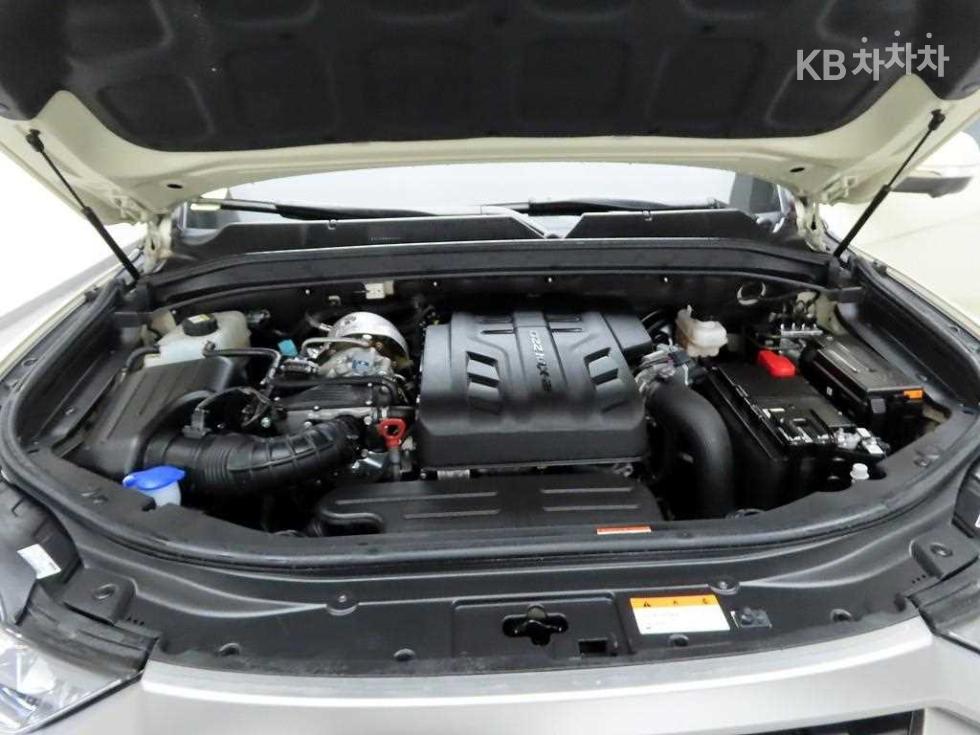 SsangYong Rexton — miniaturë 20